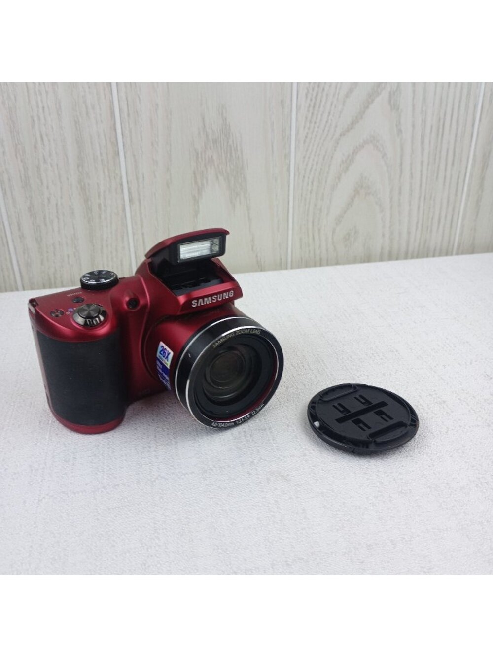 Samsung WB Series WB100 16.2MP 26x Optical Zoom Digital Camera Red with flash